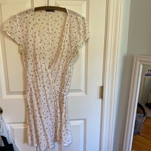 BRANDY MELVILLE FLORAL WRAP DRESS